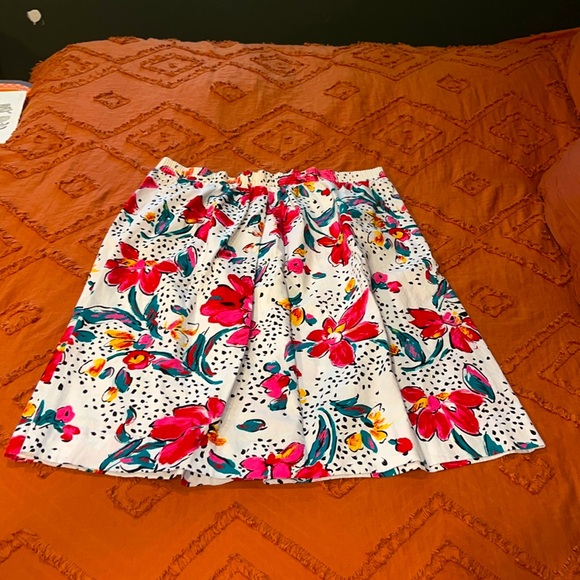 BAY CLUB VINTAGE SKIRT - Picture 2 of 5